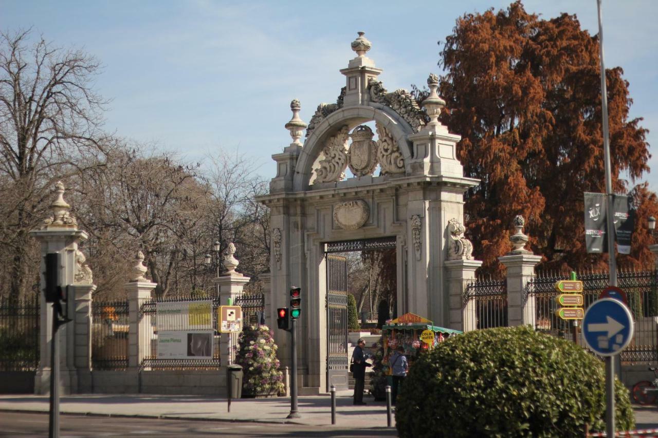 Cosy Apartment Prado Museum Madri Exterior foto